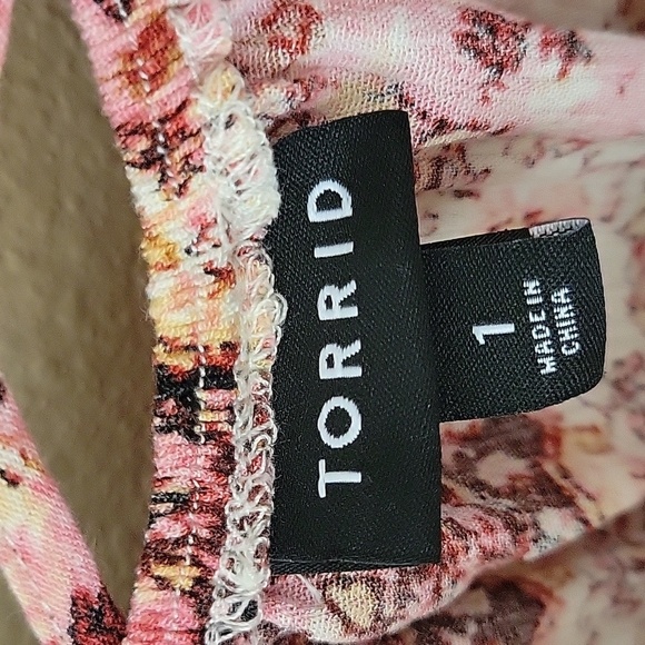 Torrid Pink Boho Floral Washable Crinkle Gauze Cris Cross Back Top - Size 1X - Picture 10 of 12